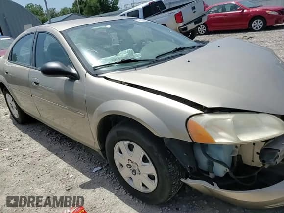 ✅ 2002 Dodge Stratus SXT • VIN: 1B3EL46R22N262913 • Lot: 65533925. Wystawiony na Copart z przebiegiem Nie podano. Bezpłatny archiwum sprzedaży aukcyjnych z USA i szczegółowy raport historii pojazdu na DreamBid. Zdjęcie 13.