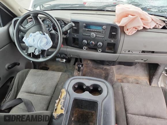 ✅ 2009 Chevrolet Silverado 2500HD Work Truck • VIN: 1GCHK49K39E136406 • Лот: 89884625. Опубликован ранее на Copart с пробегом 164 953 миль. Бесплатный доступ к архиву аукционных продаж из США и подробный отчёт об истории автомобиля на DreamBid. Изображение 8.