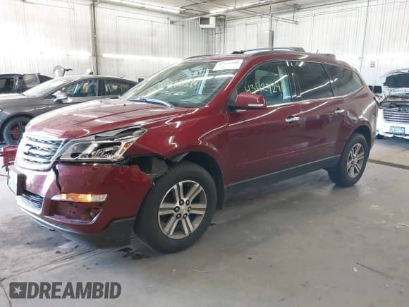 ✅ 2015 Chevrolet Traverse LT • VIN: 1GNKVGKD6FJ346728 • Lot: 43429240. Wystawiony na IAAI z przebiegiem 183 083 mil. Bezpłatny archiwum sprzedaży aukcyjnych z USA i szczegółowy raport historii pojazdu na DreamBid. Zdjęcie 2.