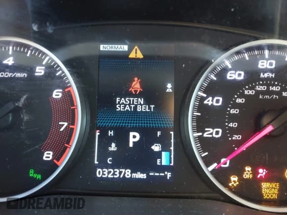 ✅ 2022 Mitsubishi Eclipse Cross SE • VIN: JA4ATWAA0NZ004293 • Lot: 41380344. Wystawiony na IAAI z przebiegiem 32 378 mil. Bezpłatny archiwum sprzedaży aukcyjnych z USA i szczegółowy raport historii pojazdu na DreamBid. Zdjęcie 15.