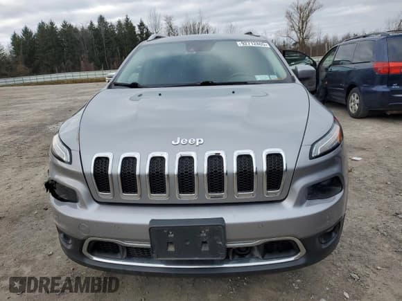 ✅ 2014 Jeep Cherokee Limited • VIN: 1C4PJMDS7EW308639 • Lot: 92712805. Listed on Copart with 109,033 mi. Free auction sales archive from the USA and detailed vehicle history report at DreamBid. Image 5.