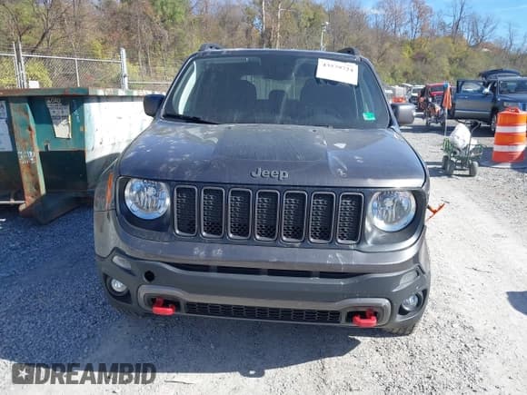 ✅ 2019 Jeep Renegade Trailhawk • VIN: ZACNJBC16KPK43700 • Lot: 43579724. Listed on IAAI with 55,372 mi. Free auction sales archive from the USA and detailed vehicle history report at DreamBid. Image 12.