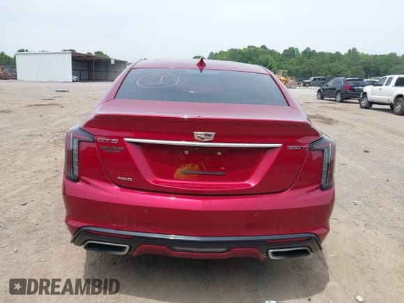 ✅ 2023 Cadillac CT5 Sport • VIN: 1G6DU5RK3P0137163 • Lot: 42405151. Wystawiony na IAAI z przebiegiem Nie podano. Bezpłatny archiwum sprzedaży aukcyjnych z USA i szczegółowy raport historii pojazdu na DreamBid. Zdjęcie 17.