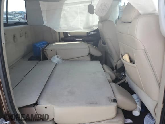 ✅ 2015 Ram 2500 Laramie • VIN: 3C6UR5NL4FG524934 • Lot: 68936345. Listed on Copart with 153,999 mi. Free auction sales archive from the USA and detailed vehicle history report at DreamBid. Image 10.