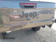 ✅ 2022 Jeep Gladiator Willys Sport • VIN: 1C6HJTAG4NL168041 • Лот: 41886627. Опубликован ранее на IAAI с пробегом 23 301 миль. Бесплатный доступ к архиву аукционных продаж из США и подробный отчёт об истории автомобиля на DreamBid. Изображение 19.