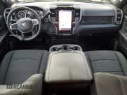 ✅ 2025 Ram 2500 Tradesman • VIN: 3C6UR5CJ2SG521400 • Lot: 82402865. Wystawiony na Copart z przebiegiem 2 356 mil. Bezpłatny archiwum sprzedaży aukcyjnych z USA i szczegółowy raport historii pojazdu na DreamBid. Zdjęcie 8.