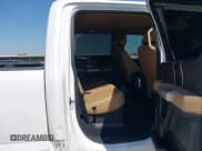 ✅ 2022 Ford F-250 XL • VIN: 1FT7W2BT2NEE37234 • Lot: 43157665. Wystawiony na IAAI z przebiegiem 78 172 mil. Bezpłatny archiwum sprzedaży aukcyjnych z USA i szczegółowy raport historii pojazdu na DreamBid. Zdjęcie 8.