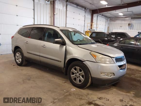 ✅ 2009 Chevrolet Traverse LS • VIN: 1GNER13D59S140148 • Lot: 43605643. Wystawiony na IAAI z przebiegiem 163 348 mil. Bezpłatny archiwum sprzedaży aukcyjnych z USA i szczegółowy raport historii pojazdu na DreamBid. Zdjęcie 1.