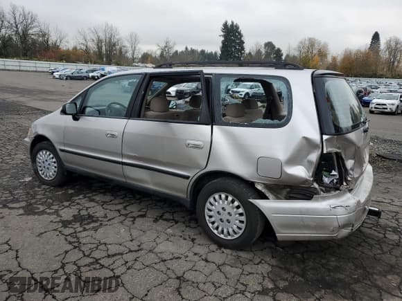 ✅ 1996 Honda Odyssey LX • VIN: JHMRA1862TC012669 • Лот: 82448954. Опубликован ранее на Copart с пробегом 245 057 миль. Бесплатный доступ к архиву аукционных продаж из США и подробный отчёт об истории автомобиля на DreamBid. Изображение 2.