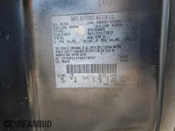 ✅ 2005 Ford F-250 XL • VIN: 1FTNF21575EC18747 • Lot: 78152474. Wystawiony na Copart z przebiegiem 52 950 mil. Bezpłatny archiwum sprzedaży aukcyjnych z USA i szczegółowy raport historii pojazdu na DreamBid. Zdjęcie 12.