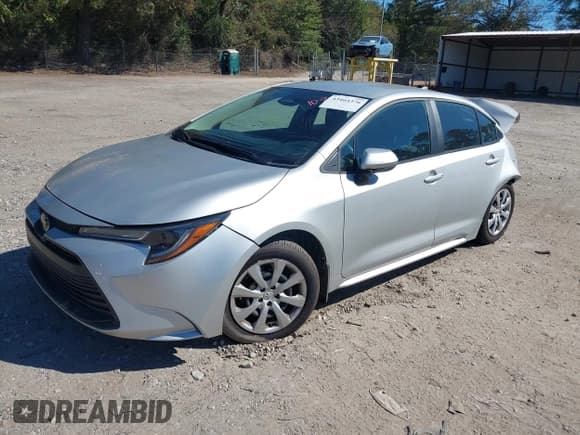 ✅ 2025 Toyota Corolla LE • VIN: 5YFB4MDE7SP262990 • Лот: 43464376. Опубликован ранее на IAAI с пробегом 11 474 миль. Бесплатный доступ к архиву аукционных продаж из США и подробный отчёт об истории автомобиля на DreamBid. Изображение 17.