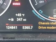 ✅ 2015 BMW 3 Series 328i xDrive • VIN: WBA3B5G56FNS11914 • Lot: 43523846. Wystawiony na IAAI z przebiegiem 124 841 mil. Bezpłatny archiwum sprzedaży aukcyjnych z USA i szczegółowy raport historii pojazdu na DreamBid. Zdjęcie 15.