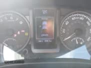 ✅ 2017 Toyota Tacoma TRD Pro • VIN: 5TFCZ5AN6HX071281 • Lot: 43720789. Listed on IAAI with 202,716 mi. Free auction sales archive from the USA and detailed vehicle history report at DreamBid. Image 7.