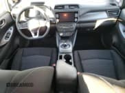 ✅ 2025 Nissan LEAF S • VIN: 1N4AZ1BV3SC561857 • Lot: 81076944. Wystawiony na Copart z przebiegiem 4 410 mil. Bezpłatny archiwum sprzedaży aukcyjnych z USA i szczegółowy raport historii pojazdu na DreamBid. Zdjęcie 8.