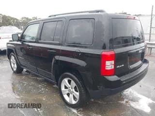 ✅ 2014 Jeep Patriot Latitude • VIN: 1C4NJRFB4ED551354 • Лот: 43529440. Опубликован ранее на IAAI с пробегом 178 515 миль. Бесплатный доступ к архиву аукционных продаж из США и подробный отчёт об истории автомобиля на DreamBid. Изображение 3.