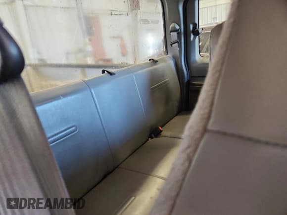 ✅ 2004 Ford F-350 XL • VIN: 1FTSX31S54ED21904 • Лот: 91732645. Опубликован ранее на Copart с пробегом 271 917 миль. Бесплатный доступ к архиву аукционных продаж из США и подробный отчёт об истории автомобиля на DreamBid. Изображение 10.