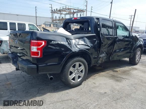 ✅ 2019 Ford F-150 XL • VIN: 1FTEW1C53KKC35436 • Lot: 42233608. Listed on IAAI with Not provided. Free auction sales archive from the USA and detailed vehicle history report at DreamBid. Image 4.