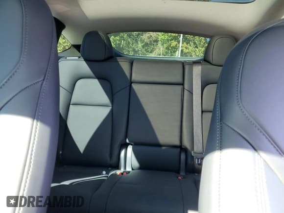 ✅ 2025 Tesla Model Y Performance • VIN: 7SAYGDEF1SA344167 • Лот: 82426285. Опубликован ранее на Copart с пробегом 10 222 миль. Бесплатный доступ к архиву аукционных продаж из США и подробный отчёт об истории автомобиля на DreamBid. Изображение 10.