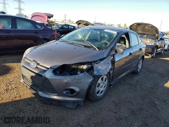 ✅ 2012 Ford Focus S • VIN: 1FAHP3E2XCL233113 • Lot: 89496445. Listed on Copart with 129,917 mi. Free auction sales archive from the USA and detailed vehicle history report at DreamBid. Image 1.