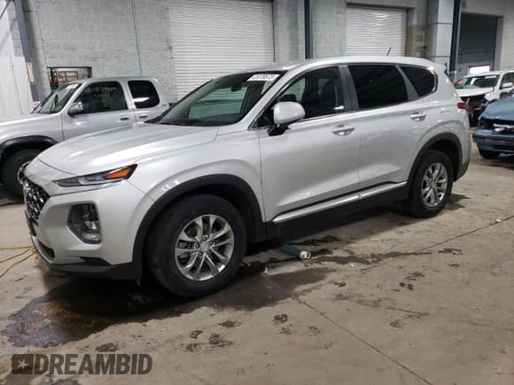 ✅ 2019 Hyundai Santa Fe SE • VIN: 5NMS2CAD4KH035147 • Lot: 41079573. Wystawiony na Copart z przebiegiem 46 772 mil. Bezpłatny archiwum sprzedaży aukcyjnych z USA i szczegółowy raport historii pojazdu na DreamBid. Zdjęcie 1.