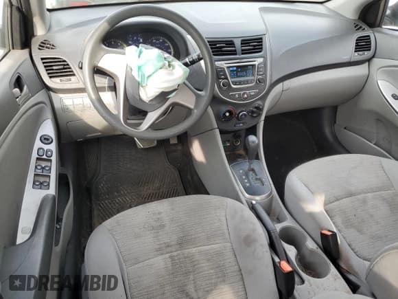 ✅ 2017 Hyundai Accent SE • VIN: KMHCT4AE9HU315739 • Лот: 70029934. Опубликован ранее на Copart с пробегом 97 872 миль. Бесплатный доступ к архиву аукционных продаж из США и подробный отчёт об истории автомобиля на DreamBid. Изображение 8.