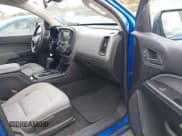 ✅ 2018 Chevrolet Colorado 2WD Work Truck • VIN: 1GCGSBEA7J1273907 • Lot: 43529838. Wystawiony na IAAI z przebiegiem 103 264 mil. Bezpłatny archiwum sprzedaży aukcyjnych z USA i szczegółowy raport historii pojazdu na DreamBid. Zdjęcie 5.