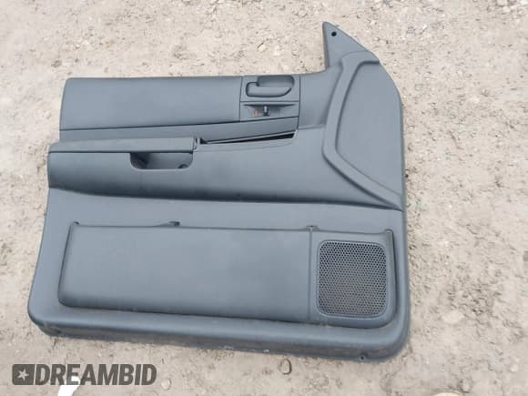 ✅ 2003 Dodge Durango Sport • VIN: 1D4HS38N63F537815 • Lot: 43832804. Wystawiony na IAAI z przebiegiem 216 984 mil. Bezpłatny archiwum sprzedaży aukcyjnych z USA i szczegółowy raport historii pojazdu na DreamBid. Zdjęcie 12.