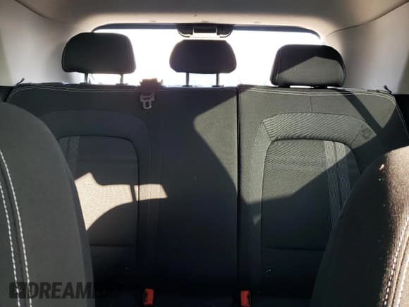 ✅ 2020 Hyundai Venue Denim • VIN: KMHRC8A38LU020415 • Lot: 43945505. Listed on Copart with 70,581 mi. Free auction sales archive from the USA and detailed vehicle history report at DreamBid. Image 10.