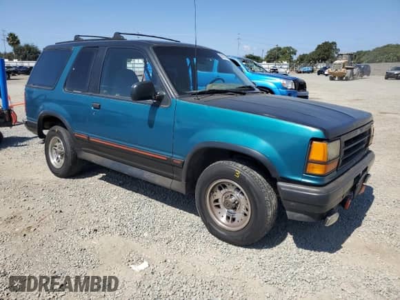 1994 Ford Explorer Eddie Bauer z VIN 1FMCU22X6RUB20958, wystawiony jako Copart lot #80114745 z przebiegiem 3 428 mil mil oraz Szkoda całkowita • Salvage title. Historia ofert i sprzedaży dostępna na DreamBid. Obrazek 4.