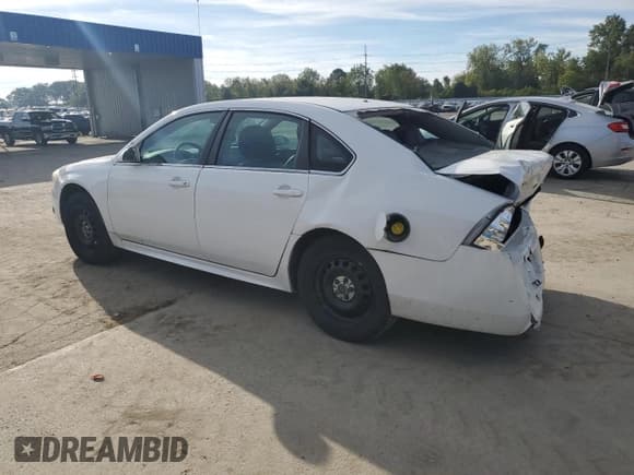 ✅ 2014 Chevrolet Impala Police Police • VIN: 2G1WD5E33E1186829 • Lot: 81985255. Wystawiony na Copart z przebiegiem 100 843 mil. Bezpłatny archiwum sprzedaży aukcyjnych z USA i szczegółowy raport historii pojazdu na DreamBid. Zdjęcie 2.