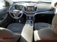 ✅ 2017 Chevrolet Volt LT • VIN: 1G1RC6S56HU215227 • Lot: 71478724. Wystawiony na Copart z przebiegiem 107 138 mil. Bezpłatny archiwum sprzedaży aukcyjnych z USA i szczegółowy raport historii pojazdu na DreamBid. Zdjęcie 8.