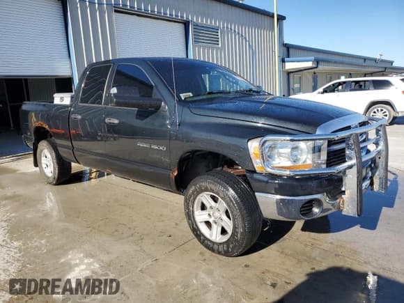 ✅ 2006 Dodge 1500 SLT • VIN: 1D7HU18N36J126732 • Лот: 87290605. Опубликован ранее на Copart с пробегом 195 086 миль. Бесплатный доступ к архиву аукционных продаж из США и подробный отчёт об истории автомобиля на DreamBid. Изображение 4.