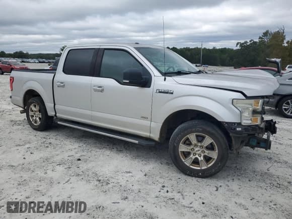 ✅ 2015 Ford F-150 XLT • VIN: 1FTEW1CP7FKF12001 • Lot: 81067845. Listed on Copart with 90,279 mi. Free auction sales archive from the USA and detailed vehicle history report at DreamBid. Image 4.