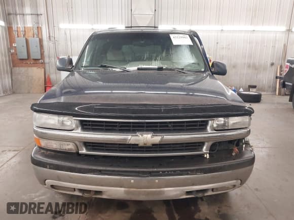 ✅ 2001 Chevrolet Suburban LS • VIN: 3GNFK16T71G223006 • Lot: 43229903. Wystawiony na IAAI z przebiegiem 248 927 mil. Bezpłatny archiwum sprzedaży aukcyjnych z USA i szczegółowy raport historii pojazdu na DreamBid. Zdjęcie 13.