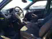 2017 Hyundai Veloster z VIN KMHTC6AD6HU320948, wystawiony jako Copart lot #45232853 z przebiegiem 34 130 mil mil oraz . Historia ofert i sprzedaży dostępna na DreamBid. Obrazek 7.