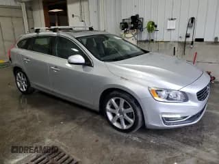✅ 2016 Volvo V60 T5 Drive-E Premier • VIN: YV140MEK4G1312954 • Lot: 39568854. Listed on Copart with 74,481 mi. Free auction sales archive from the USA and detailed vehicle history report at DreamBid. Image 4.