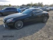 ✅ 2017 Mercedes-Benz SLC 300 • VIN: WDDPK3JA3HF127339 • Lot: 90805725. Wystawiony na Copart z przebiegiem 109 963 mil. Bezpłatny archiwum sprzedaży aukcyjnych z USA i szczegółowy raport historii pojazdu na DreamBid. Zdjęcie 1.