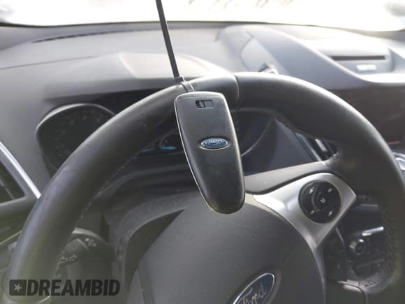 ✅ 2013 Ford Escape Titanium • VIN: 1FMCU9J9XDUD22920 • Lot: 43776015. Wystawiony na IAAI z przebiegiem 143 460 mil. Bezpłatny archiwum sprzedaży aukcyjnych z USA i szczegółowy raport historii pojazdu na DreamBid. Zdjęcie 11.