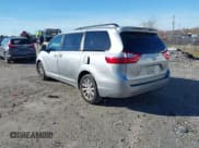 ✅ 2017 Toyota Sienna XLE • VIN: 5TDDZ3DC7HS187839 • Lot: 43773109. Listed on IAAI with 47,247 mi. Free auction sales archive from the USA and detailed vehicle history report at DreamBid. Image 3.