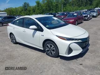 ✅ 2017 Toyota Prius Plus • VIN: JTDKARFP9H3061839 • Lot: 42090243. Wystawiony na IAAI z przebiegiem 93 062 mil. Bezpłatny archiwum sprzedaży aukcyjnych z USA i szczegółowy raport historii pojazdu na DreamBid. Zdjęcie 1.