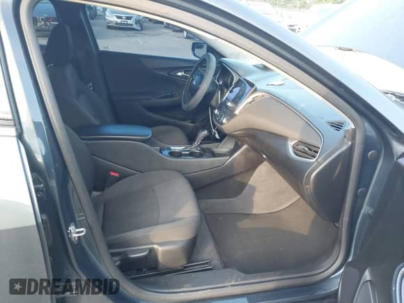 2019 Chevrolet Malibu LS with VIN 1G1ZC5ST9KF181062, listed as a IAAI auction lot 42701550 with 171,412 mi miles and . Bid and sale history available at DreamBid. Image 5.