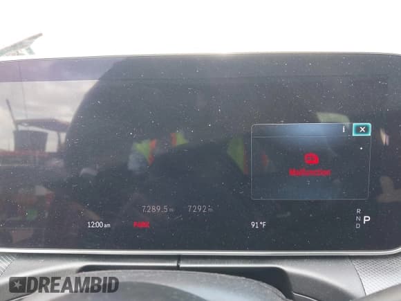 ✅ 2024 Mercedes-Benz C 300 • VIN: W1KAF4GB9RR222567 • Lot: 42720869. Wystawiony na IAAI z przebiegiem 7 289 mil. Bezpłatny archiwum sprzedaży aukcyjnych z USA i szczegółowy raport historii pojazdu na DreamBid. Zdjęcie 7.