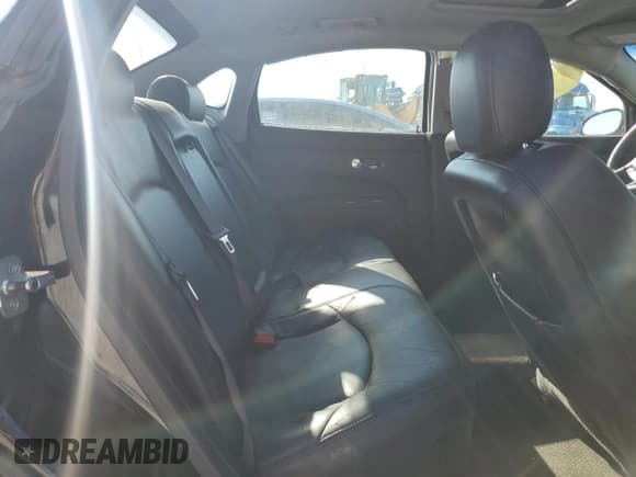 ✅ 2007 Buick LaCrosse CXL • VIN: 2G4WD582571184895 • Лот: 83797245. Опубликован ранее на Copart с пробегом 110 461 миль. Бесплатный доступ к архиву аукционных продаж из США и подробный отчёт об истории автомобиля на DreamBid. Изображение 10.