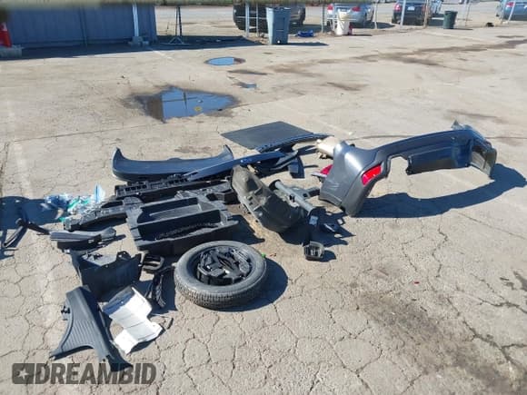 ✅ 2020 Subaru Forester • VIN: JF2SKADC0LH570374 • Lot: 43492276. Listed on IAAI with 54,112 mi. Free auction sales archive from the USA and detailed vehicle history report at DreamBid. Image 12.