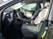 ✅ 2015 Toyota RAV4 XLE • VIN: 2T3WFREV5FW146447 • Лот: 92640005. Опубликован ранее на Copart с пробегом 153 932 миль. Бесплатный доступ к архиву аукционных продаж из США и подробный отчёт об истории автомобиля на DreamBid. Изображение 7.