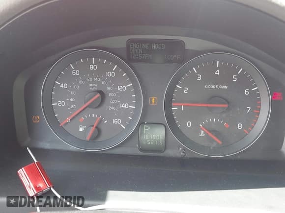 ✅ 2009 Volvo V50 2.4L • VIN: YV1MW382292496311 • Lot: 42789673. Listed on IAAI with 161,906 mi. Free auction sales archive from the USA and detailed vehicle history report at DreamBid. Image 7.