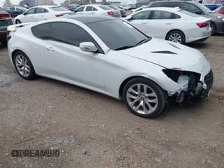 ✅ 2013 Hyundai Genesis Coupe R-Spec • VIN: KMHHU6KJ4DU105764 • Lot: 42673354. Wystawiony na IAAI z przebiegiem 38 479 mil. Bezpłatny archiwum sprzedaży aukcyjnych z USA i szczegółowy raport historii pojazdu na DreamBid. Zdjęcie 1.