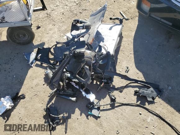 ✅ 2023 Audi S3 Premium Plus • VIN: WAUH3DGY2PA053684 • Lot: 72922323. Listed on Copart with 2,283 mi. Free auction sales archive from the USA and detailed vehicle history report at DreamBid. Image 12.