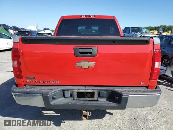 ✅ 2010 Chevrolet Silverado 1500 LT • VIN: 3GCRKSE30AG160683 • Lot: 56301914. Listed on Copart with 178,780 mi. Free auction sales archive from the USA and detailed vehicle history report at DreamBid. Image 6.