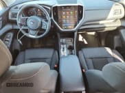 ✅ 2023 Subaru Ascent Premium • VIN: 4S4WMACDXP3437849 • Lot: 86895495. Wystawiony na Copart z przebiegiem 28 010 mil. Bezpłatny archiwum sprzedaży aukcyjnych z USA i szczegółowy raport historii pojazdu na DreamBid. Zdjęcie 8.